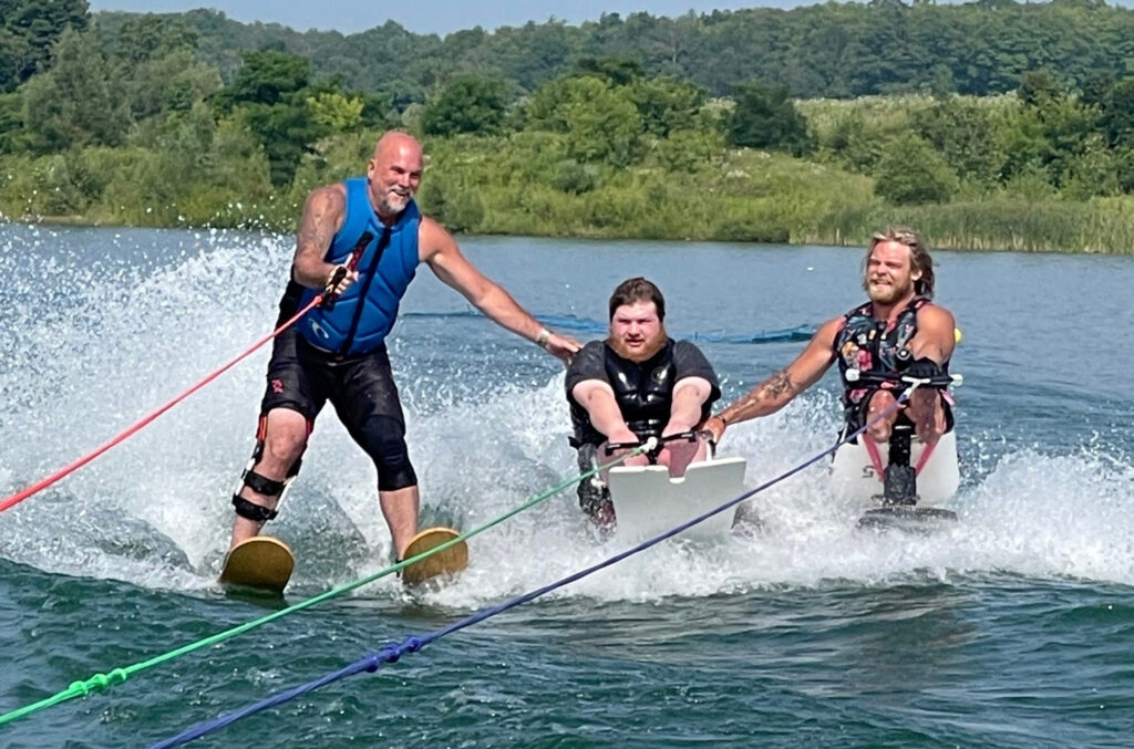 Adaptive waterski